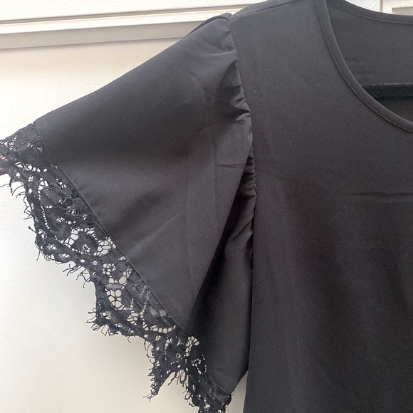 Lace Sleeve Shift Dress - Picture 3 of 3